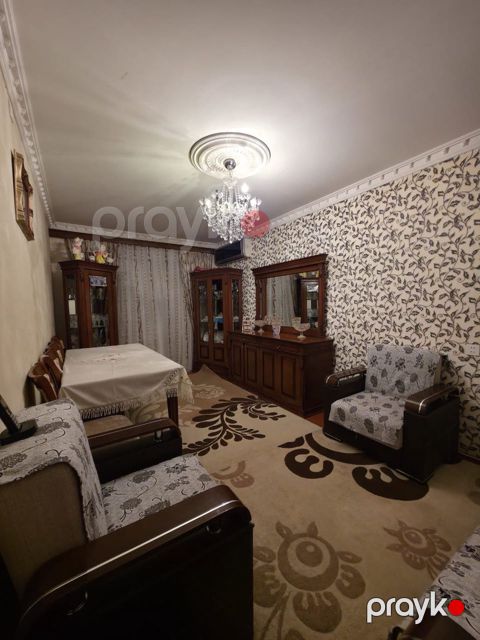 Satılır 6 otaqlı köhnə tikili 85 m² — Bakı