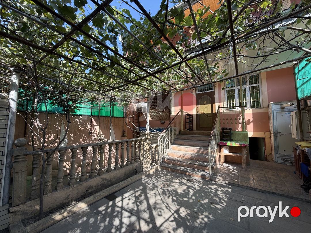 Satılır 4 otaqlı həyət evi/bağ evi 200 m² — Ev, villa, Bakı (3)