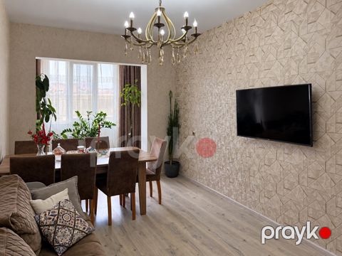 Satılır 3 otaqlı köhnə tikili 87 m² — Bakı