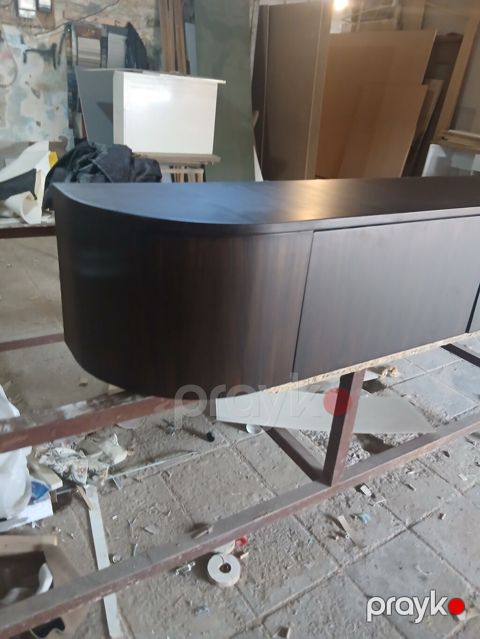 Tünd qəhvəyi rəngdə, oval uclu modern TV tumba / divar asma konsol — Digah