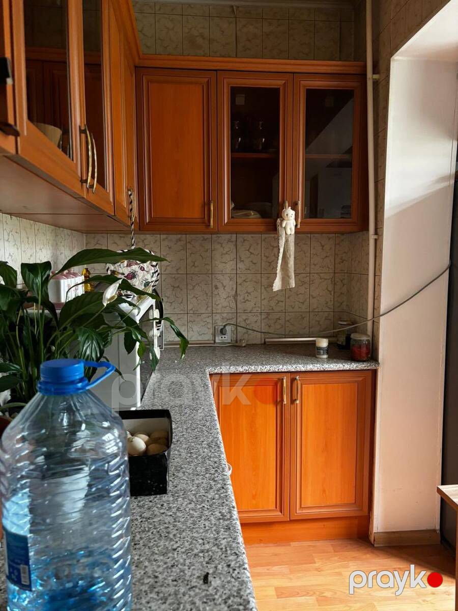 İcarəyə verilir 2 otaqlı köhnə tikili 650 m² — Mənzil, Bakı (11)