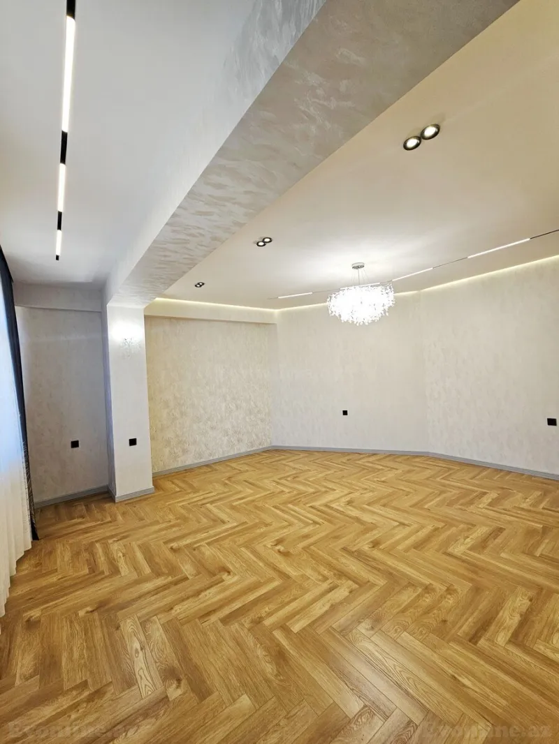 Satılır 4 otaqlı Mənzil Yeni tikili 110 m² Bakı, Nizami r., Neftçilər m — Mənzil, Bakı (4)