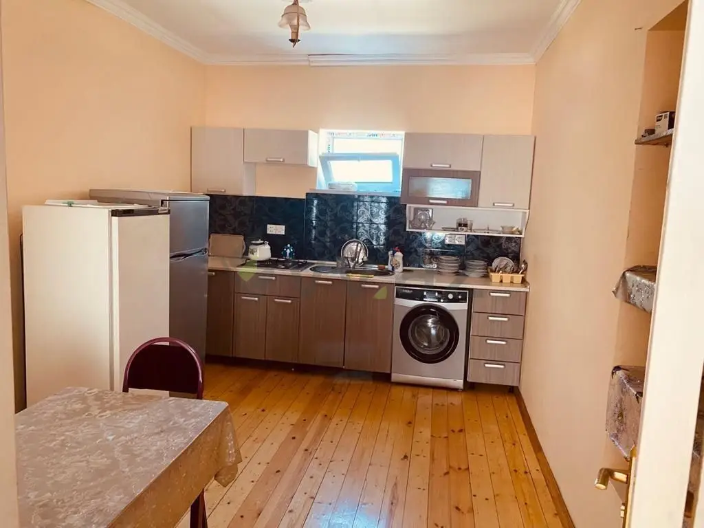 4 otaqlı Həyət evi Kirayə (günlük), Şəki — Ev, villa, Şəki (8)
