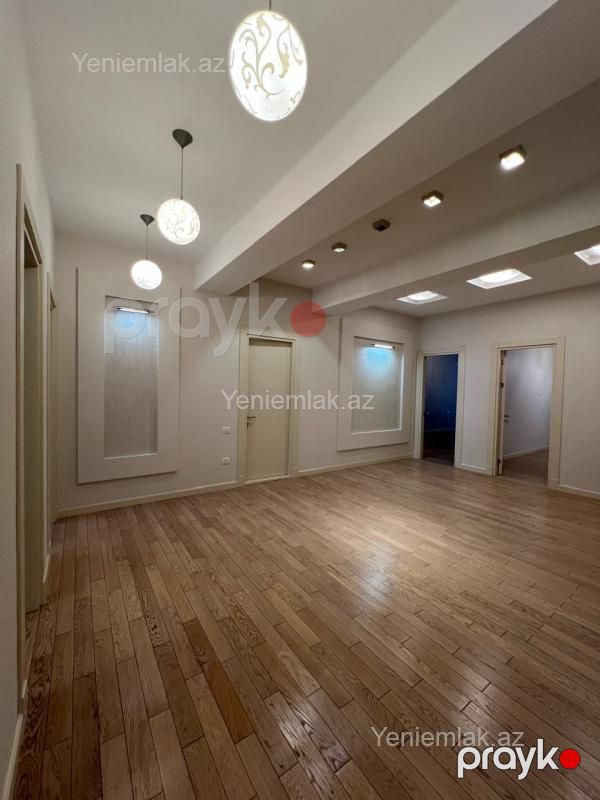 Satılır 4 otaqlı Bina evi menzil (Yeni tikili), 200 m², Yasamal rayonu — Mənzil, Bakı (5)