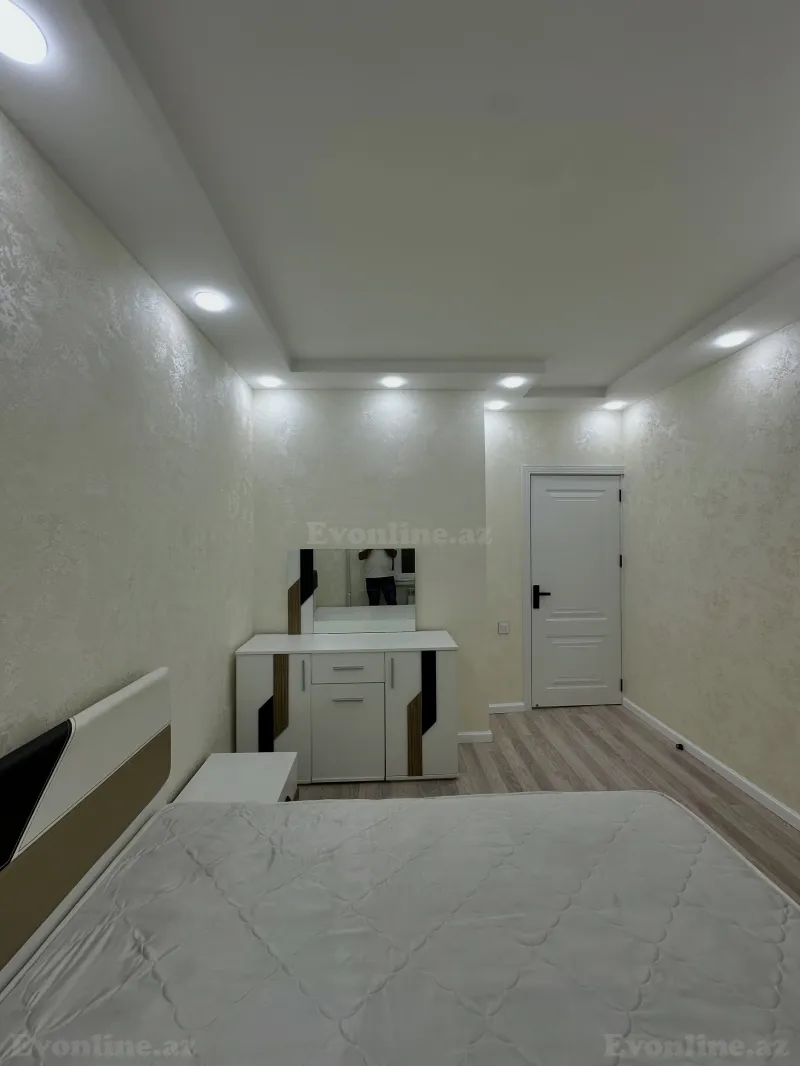 Satılır 2 otaqlı Mənzil Köhnə tikili 54 m² Bakı, Xətai r., Əhmədli — Mənzil, Bakı (4)