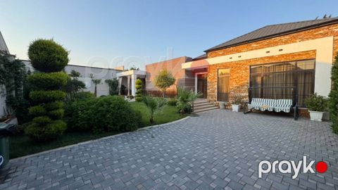 Satılır 4 otaqlı həyət evi/bağ evi 150 m² — Bakı