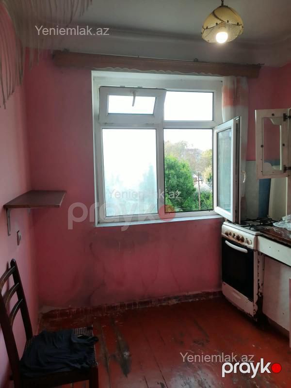 Satılır 2 otaqlı Bina evi menzil (Köhnə tikili), 48 m², 4-cü mikrorayon — Mənzil, Sumqayıt (8)