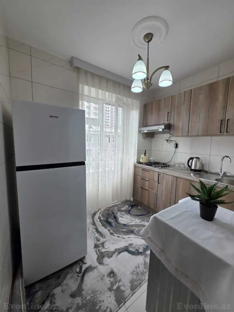 Kirayə verilir 2 otaqlı Mənzil Köhnə tikili 60 m² Bakı, Nəsimi r., 28 May m — Mənzil, Bakı (7)