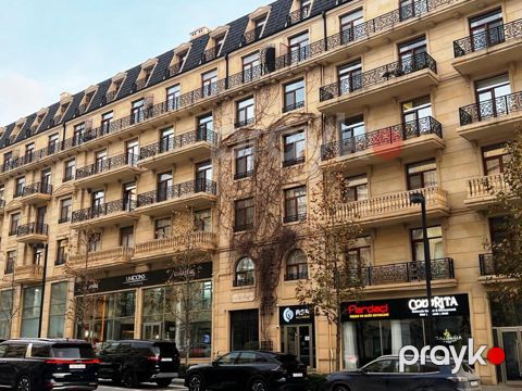 Satılır 4 otaqlı yeni tikili 213 m² — Bakı