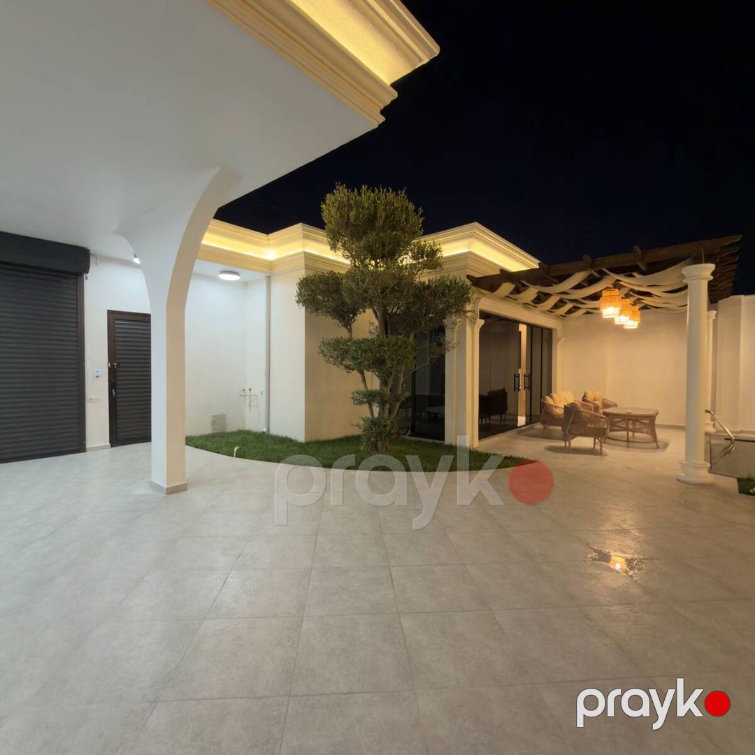 Satılır 5 otaqlı həyət evi/bağ evi 300 m² — Ev, villa, Bakı (10)