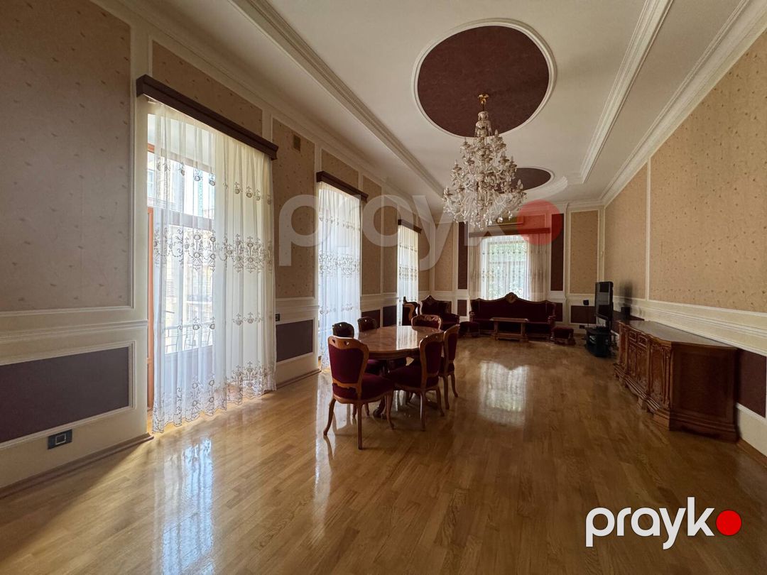 Satılır 9 otaqlı həyət evi/bağ evi 550 m² — Ev, villa, Bakı (6)