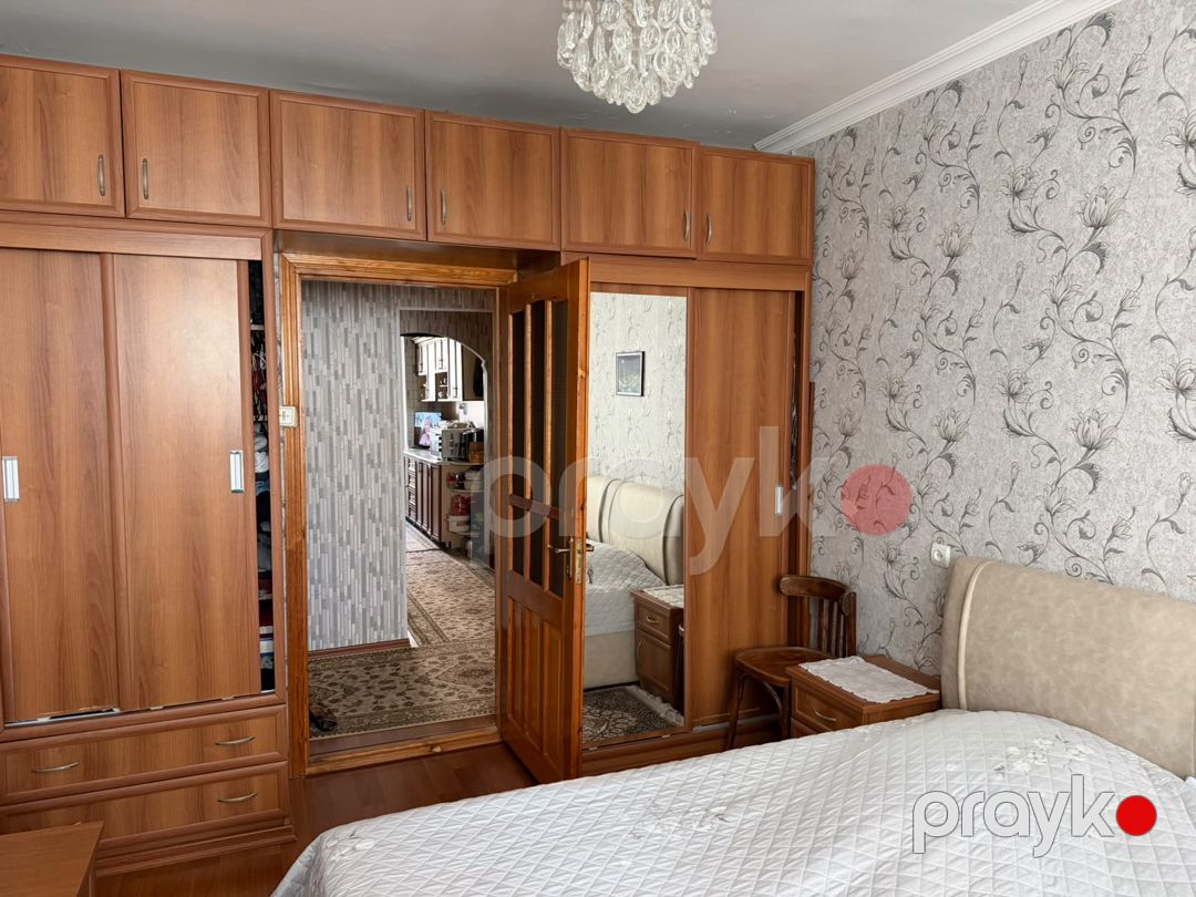 Satış: 3 otaqlı Köhnə tikili, 80 m², Yasamal rayonu — Mənzil, Bakı (12)