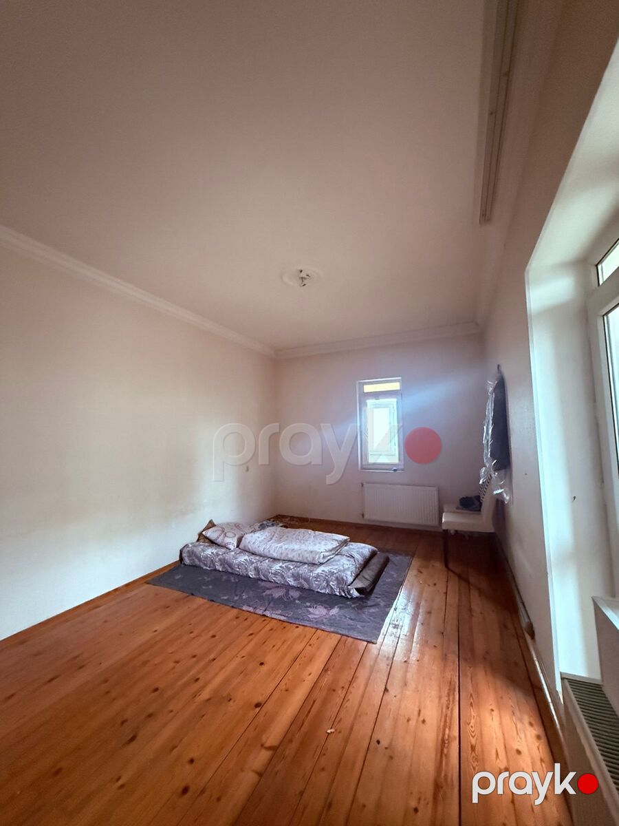 Satılır 4 otaqlı köhnə tikili 110 m² — Mənzil, Bakı (3)