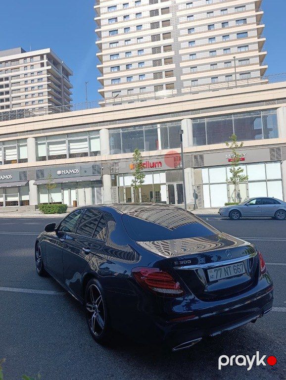 Mercedes E 300, 2.0 L, 2018 il, 55 263 km — Avtomobillər, Bakı (4)