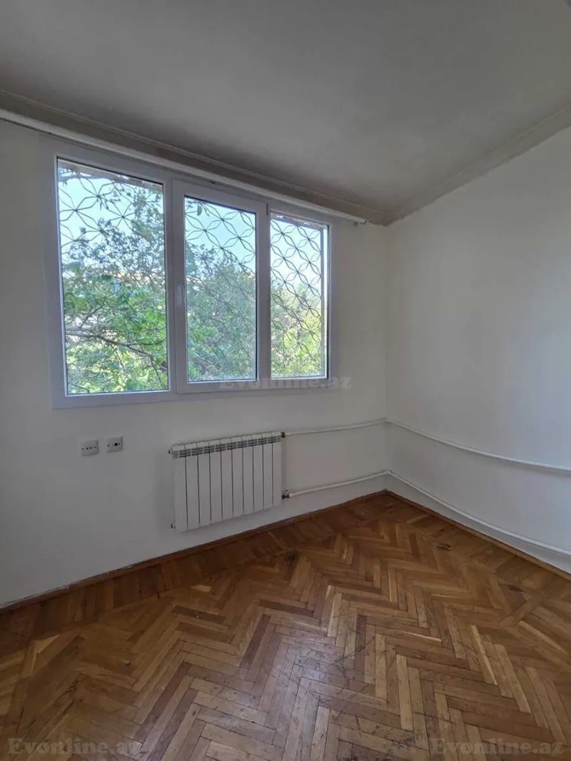Satılır 3 otaqlı Mənzil Köhnə tikili 80 m² Bakı, Yasamal r., Elmlər Akademiyası m — Mənzil, Bakı (5)
