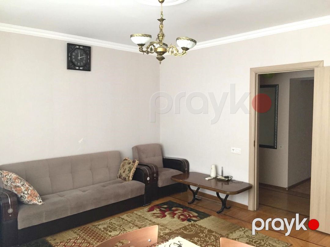 Satılır 2 otaqlı köhnə tikili 65 m² — Mənzil, Bakı (2)