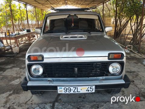 VAZ (Lada) 4x4 Niva: 1.7 l 2004 il 160 km Ofrouder/SUV — Saatlı