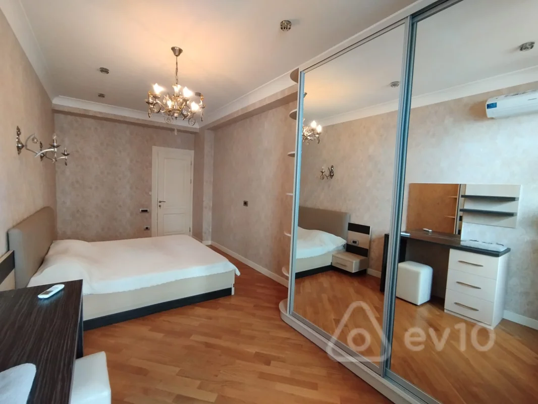 3 otaqlı mənzil, 170 m², м 28 мая — kirayə — Mənzil, Bakı (5)