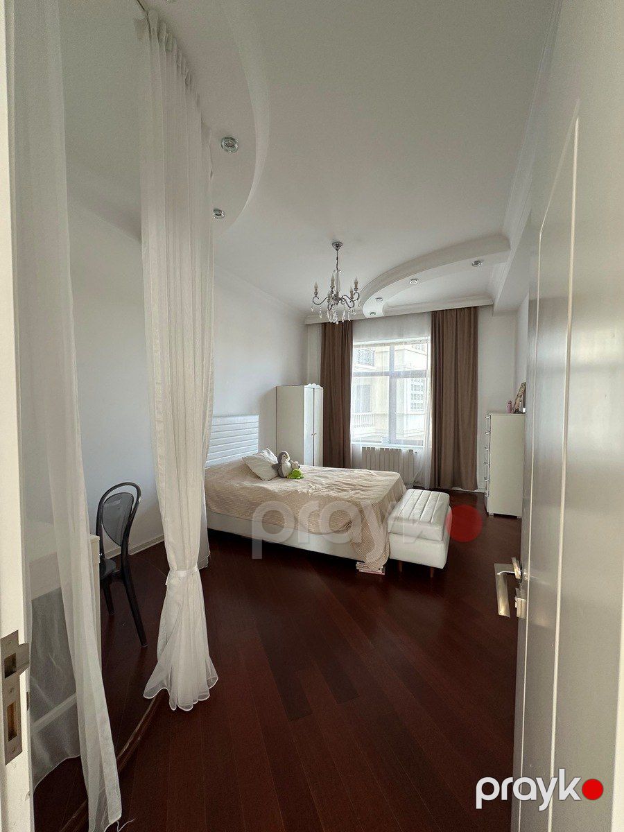 Satılır 4 otaqlı yeni tikili 141 m² — Mənzil, Bakı (10)