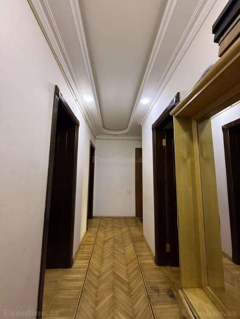 Satılır 4 otaqlı Mənzil Köhnə tikili 110 m² Bakı, Nərimanov r — Mənzil, Bakı (5)