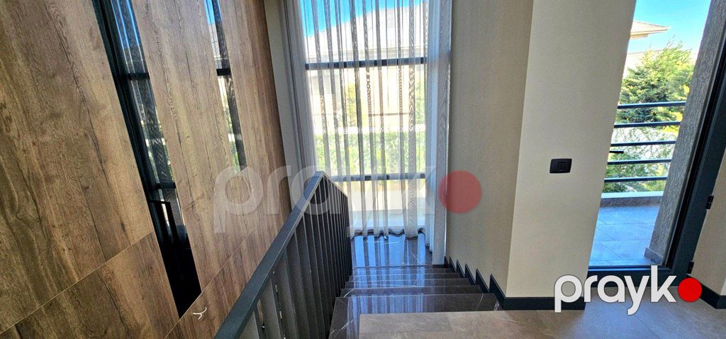 Satılır 5 otaqlı həyət evi/bağ evi 300 m² — Ev, villa, Bakı (7)