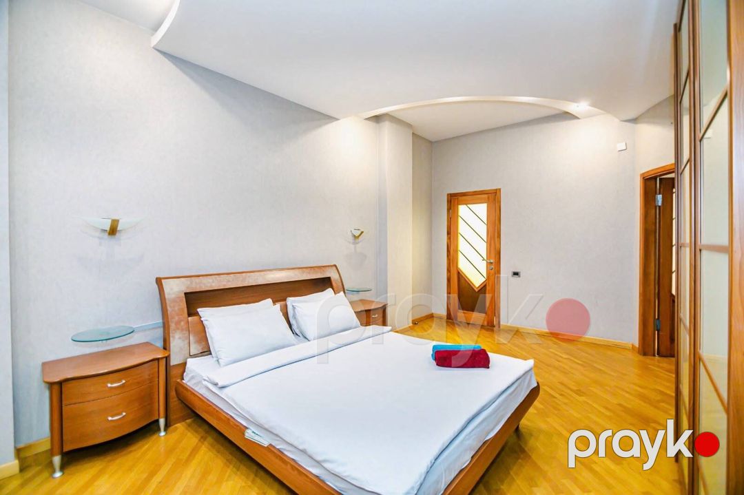 İcarəyə verilir 3 otaqlı yeni tikili 180 m² — Mənzil, Bakı (5)