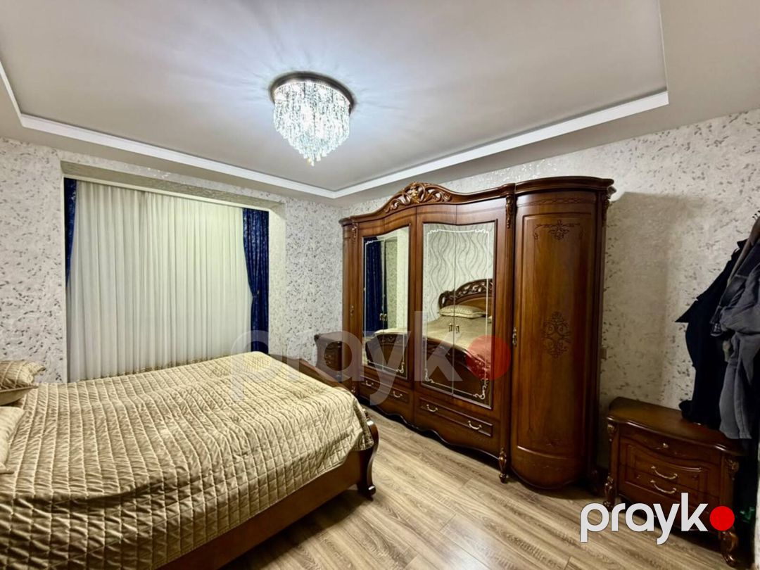 Satılır 4 otaqlı köhnə tikili 110 m² — Mənzil, Bakı (8)