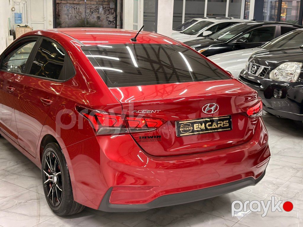 Hyundai Accent, 1.6 L, 2018 il, 205 996 km — Avtomobillər, Bakı (12)