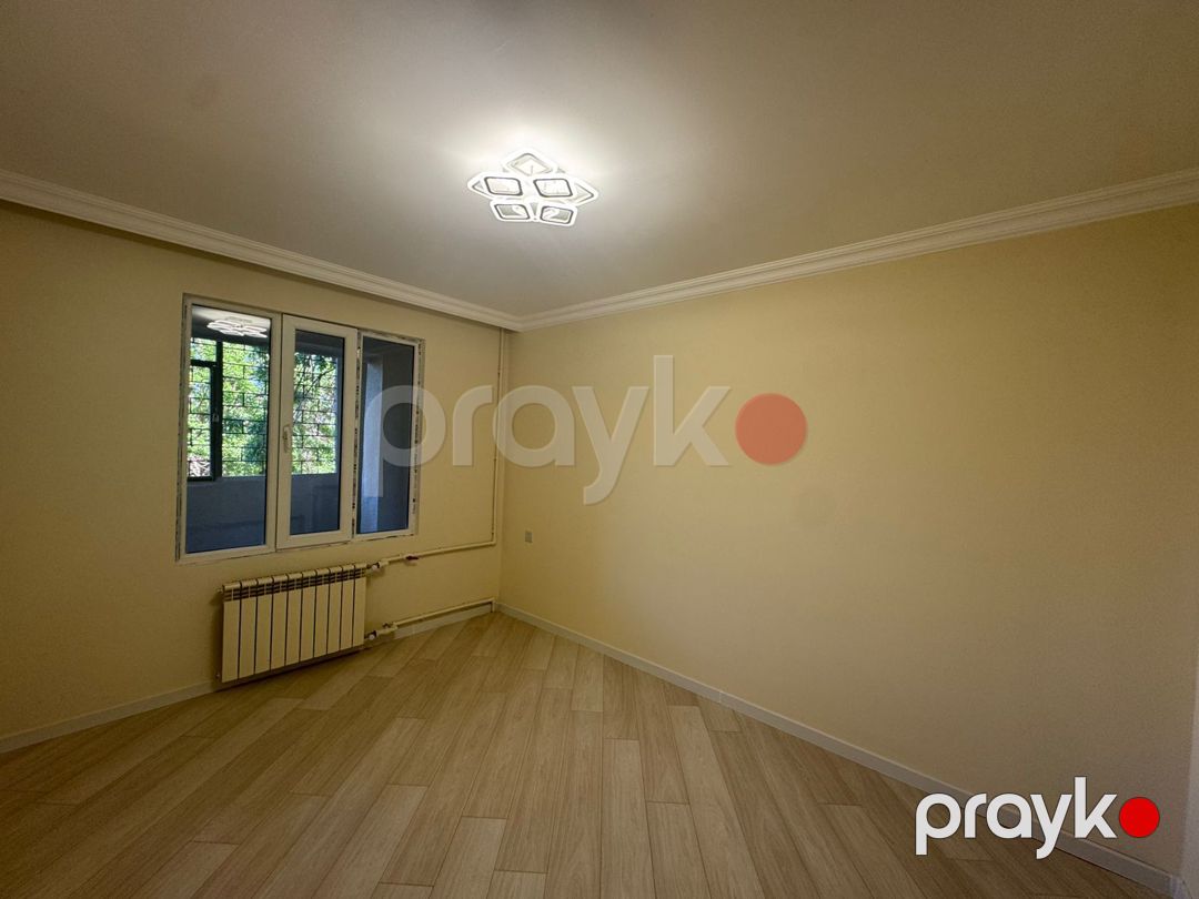 Satılır 4 otaqlı köhnə tikili 105 m² — Mənzil, Bakı (12)