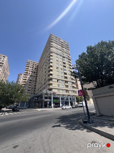 Satılır 3 otaqlı yeni tikili 137 m² — Bakı