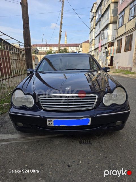 Mercedes C 200, 2.0 L, 2000 il, 365 000 km — Quba