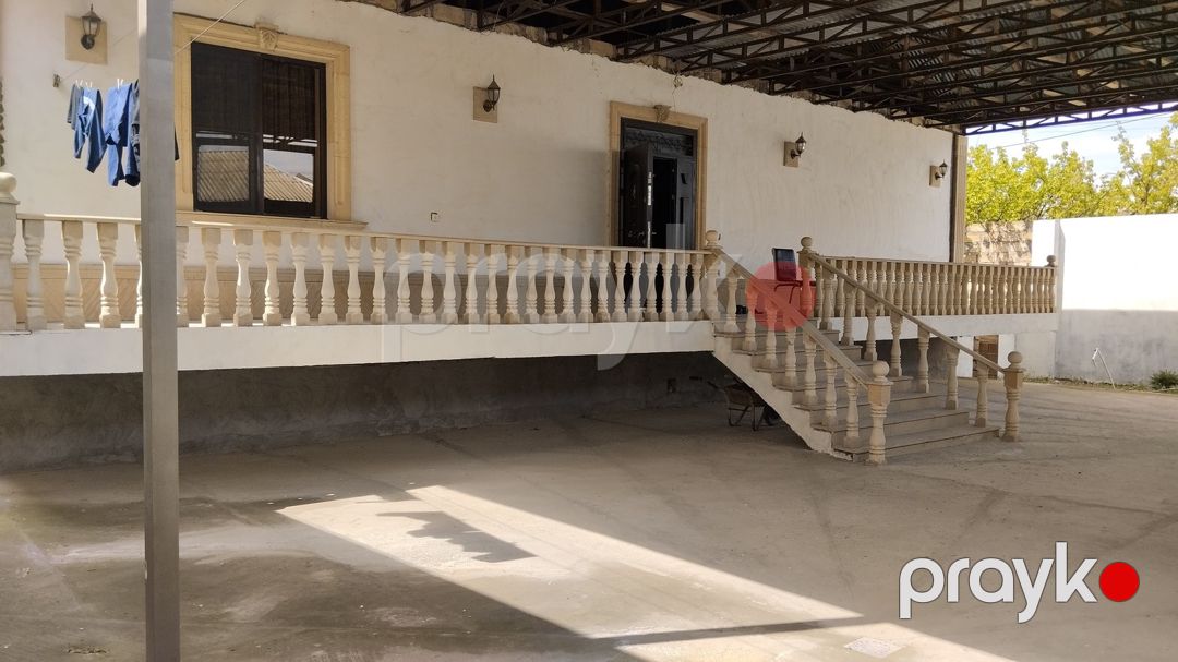 Həyət evi, Gülüstan qəs — Ev, villa, Gəncə (2)