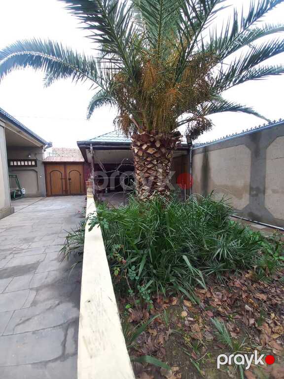 Satılır 5 otaqlı həyət evi/bağ evi 150 m² — Ev, villa, Bakı (2)
