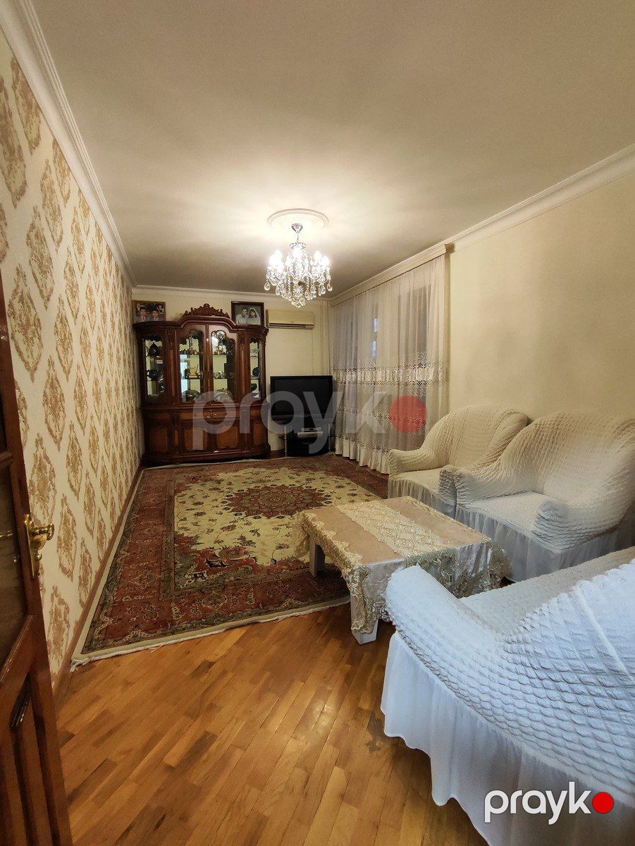 Satılır 4 otaqlı köhnə tikili 105 m² — Mənzil, Bakı (12)