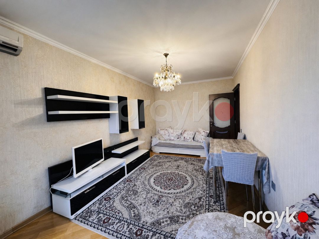 Satılır 3 otaqlı köhnə tikili 75 m² — Mənzil, Bakı (2)