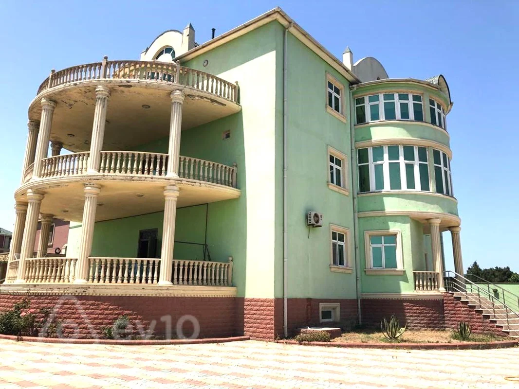 7 otaqlı həyət evi, 1150 m², Novxanı qəsəbəsi — Ev, villa, Bakı (3)