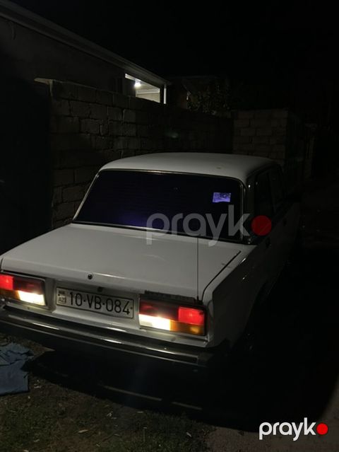 Salam xahiş olunur diqqətlə oxuyun.Maşın Öz zövqümə uyğun — Bakı