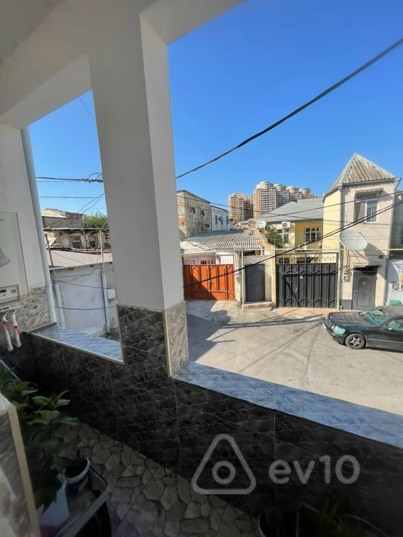 5 otaqlı həyət evi, 140 m², Bakı, 2-ci Alatava küçəsi — Ev, villa, Bakı (5)