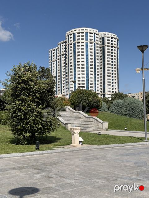 Satılır 3 otaqlı yeni tikili 122 m² — Bakı