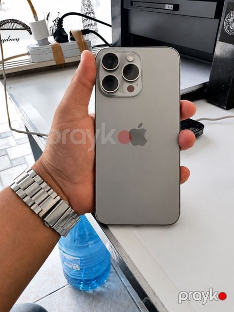 IPhone 15 Pro Max, 256 GB, Face ID — Şirvan