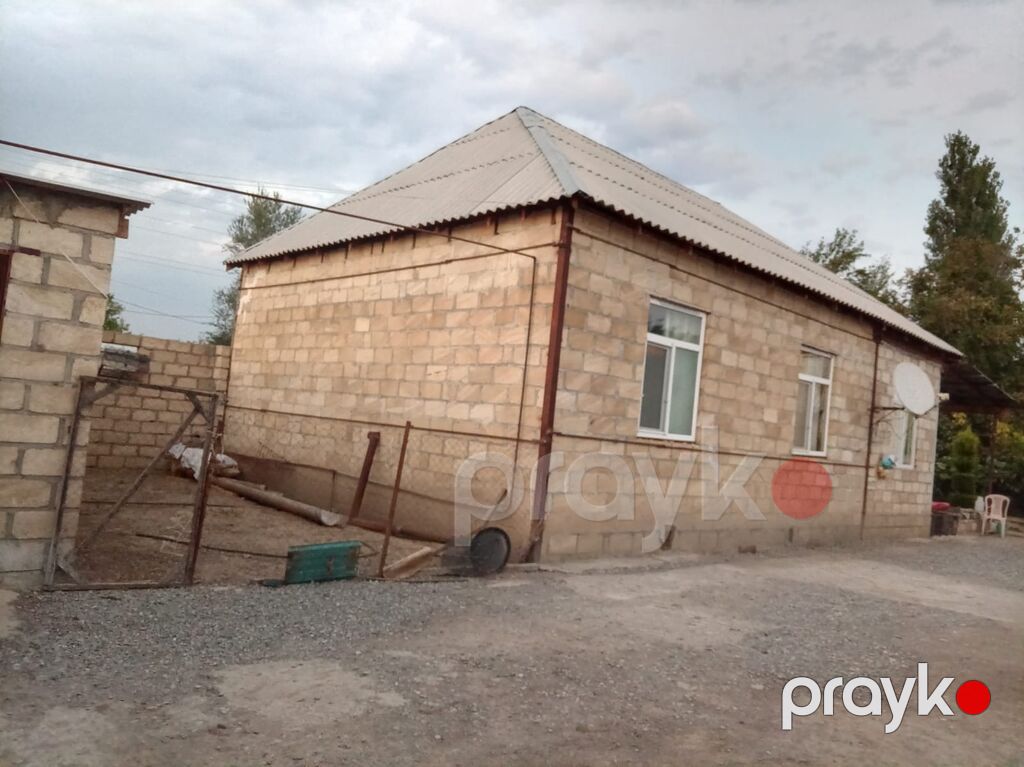 Kənd həyəti olan fərdi yaşayış evi Tər tər r. Sarıcalı kəndində bir — Ev, villa, Tərtər (2)