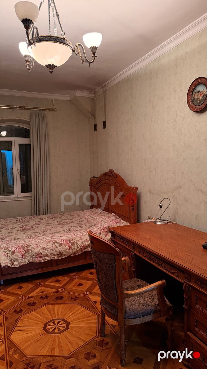 Satılır 5 otaqlı həyət evi/bağ evi 200 m² — Ev, villa, Bakı (10)