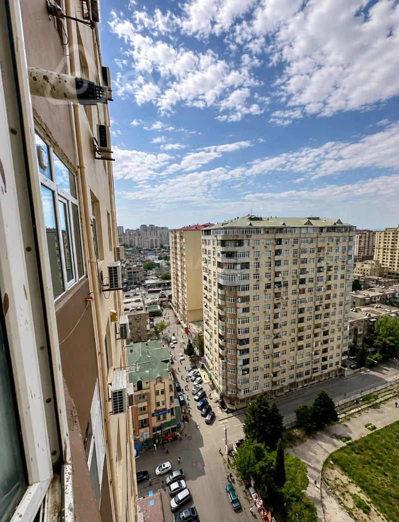 2 otaqlı mənzil, 97 m², Abbas Mirzə Şərifzadə küçəsi — Bakı