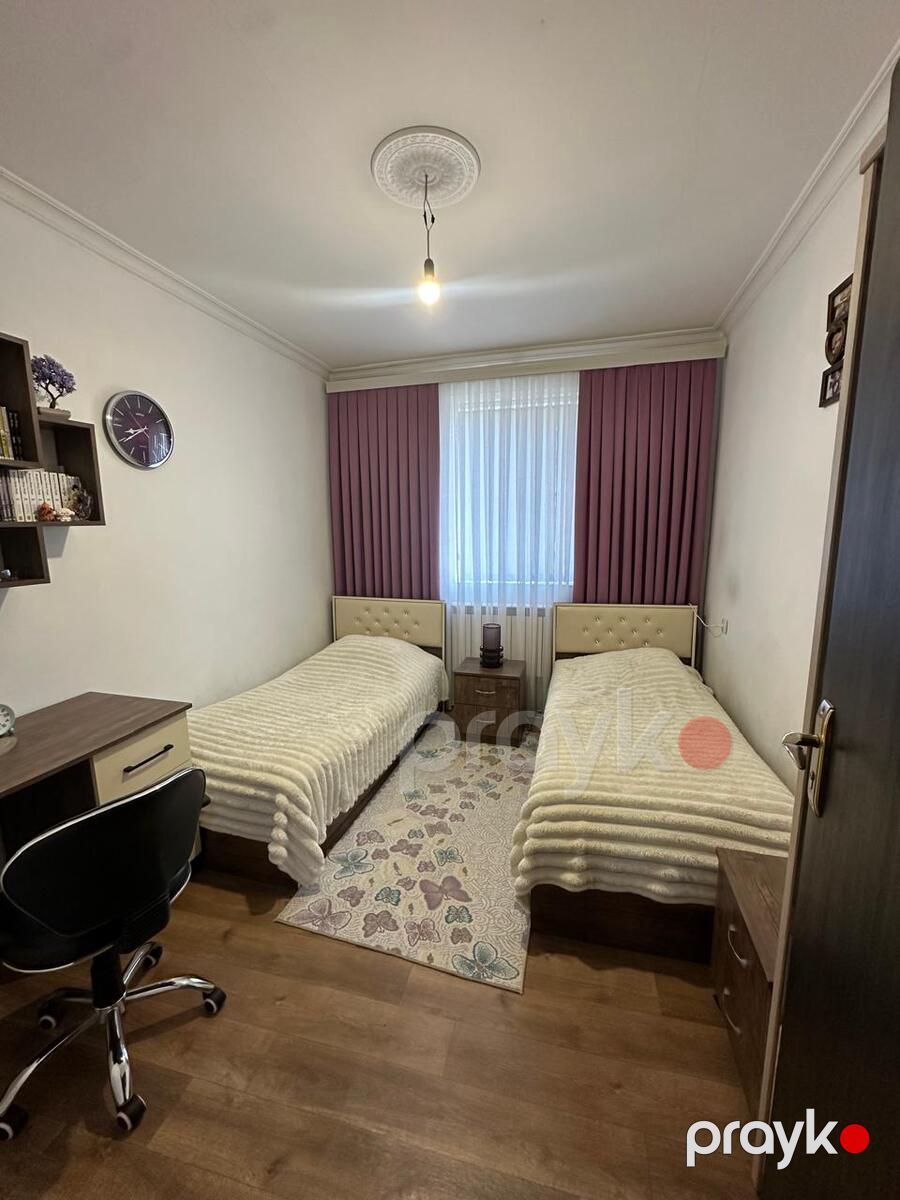 Satılır 4 otaqlı köhnə tikili 90 m² — Mənzil, Bakı (3)