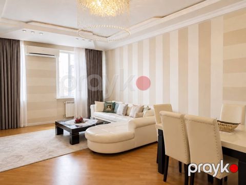 Satılır 3 otaqlı yeni tikili 135 m² — Bakı