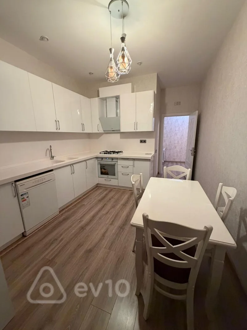3 otaqlı mənzil, 145 m², Bakı, Şəfayət Mehdiyev Küç — kirayə — Mənzil, Bakı (8)