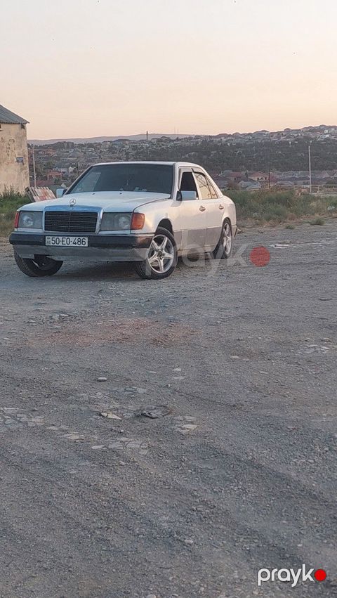 Mercedes 200 D, 2.0 L, 1990 il, 500 000 km — Bakı