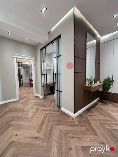 3 otaqlı studiya, 81 m², Şah İsmayıl Xətai prospekti, 31a/1 (East Park) — Bakı