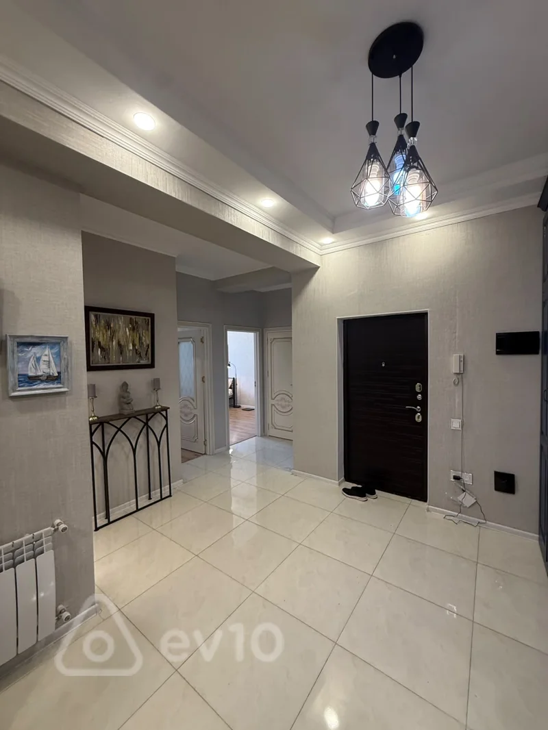 2 otaqlı mənzil, 95 m², Özbəkistan — Bakı