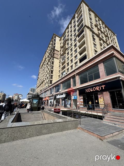 Satılır 3 otaqlı yeni tikili 105 m² — Bakı